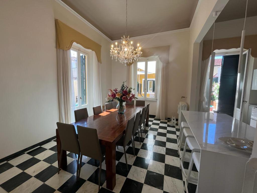 Villa Giulia Bnb Виареджо Экстерьер фото